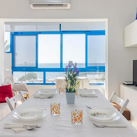 Suite 25